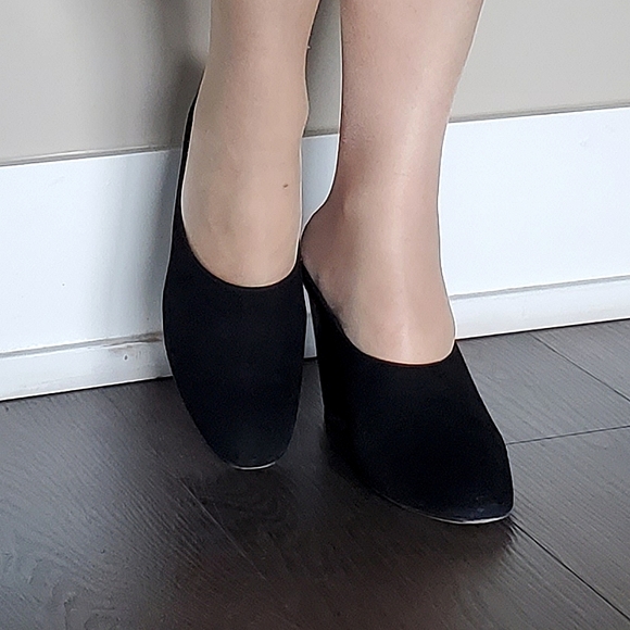 ๐ 3X HOST PICK ๐ Club Monaco Leather Mules Wedges - Picture 6 of 15